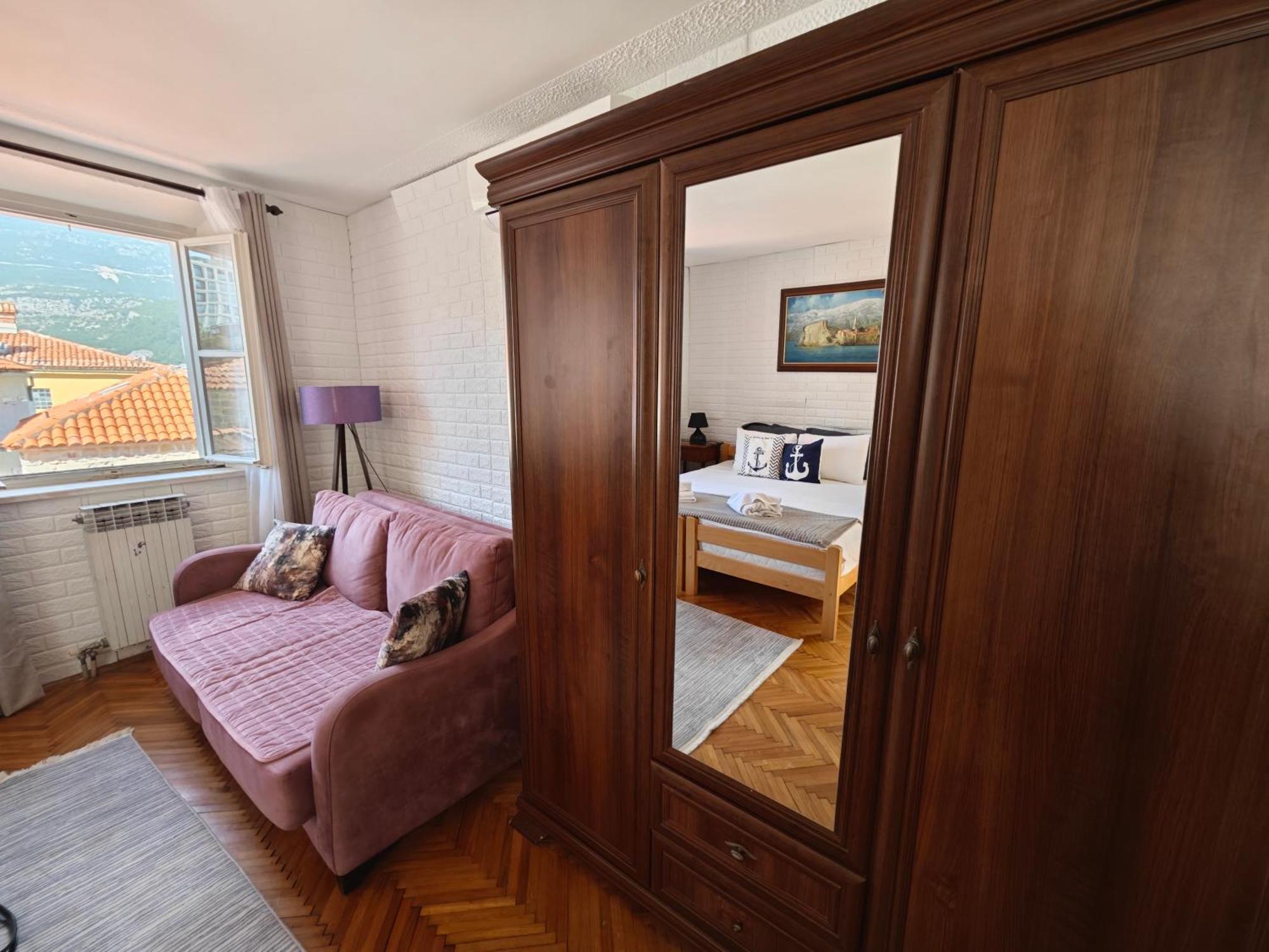Beatrix Suites Budva Exteriör bild