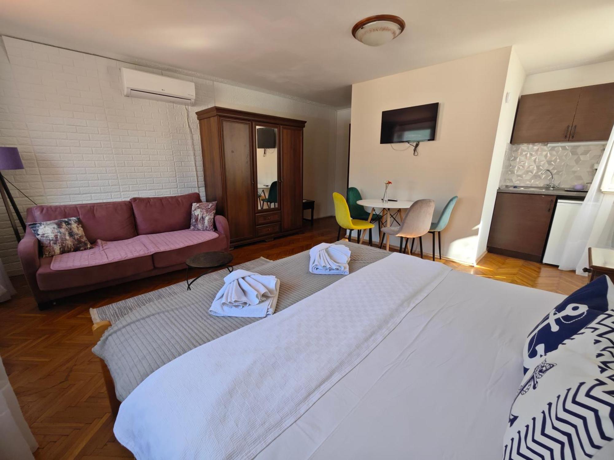Beatrix Suites Budva Exteriör bild
