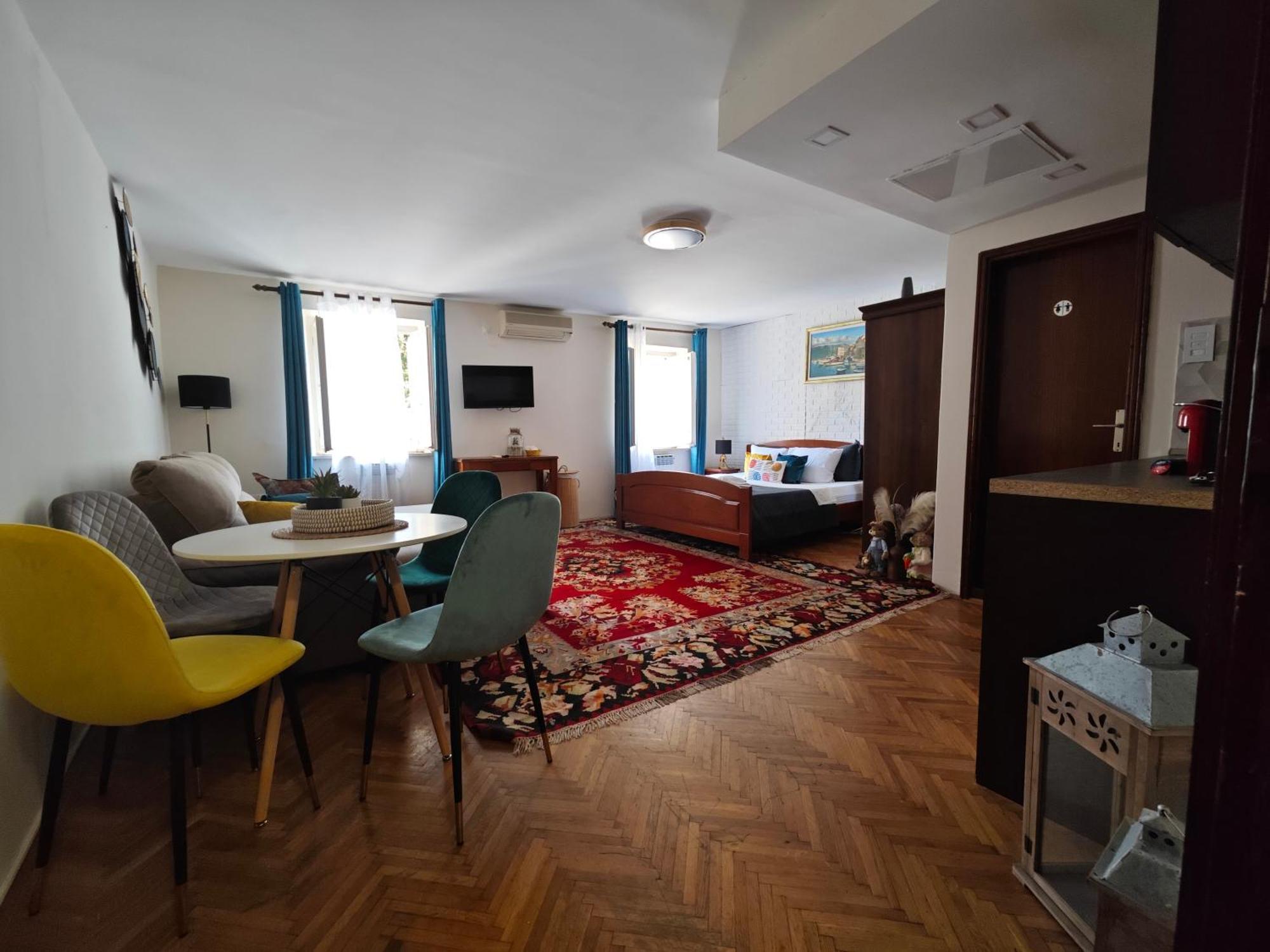 Beatrix Suites Budva Exteriör bild